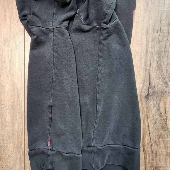 LEVI'S Black terry sweatshirt with front logo Size XXL - Picture 8 of 9